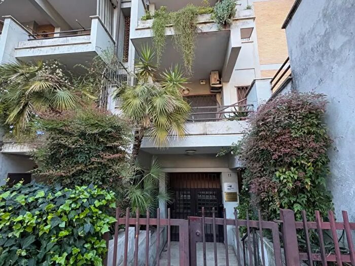 Appartamento con 5 locali in vendita in Via dei Carpegna, Roma