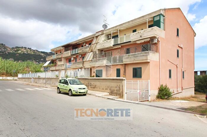 Appartamento con 5 locali in vendita in Via Santa Liberata, Monreale