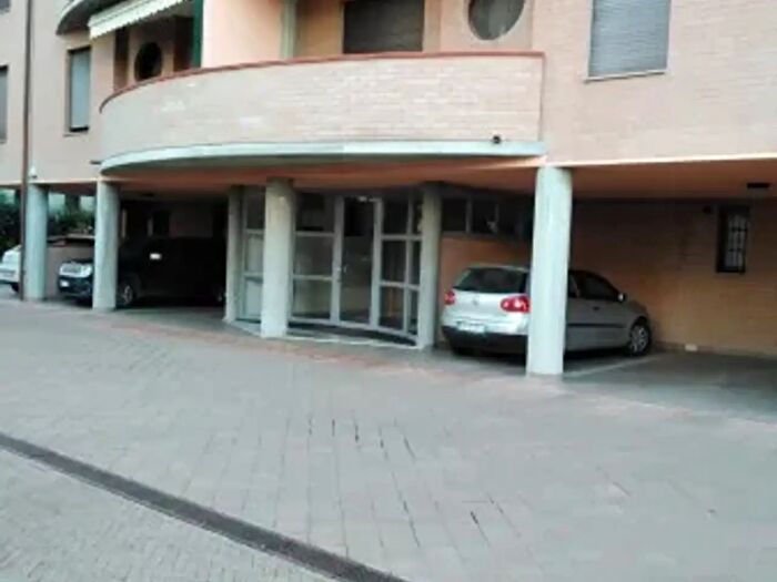 Appartamento trilocale in vendita in Via Prada, Vignola