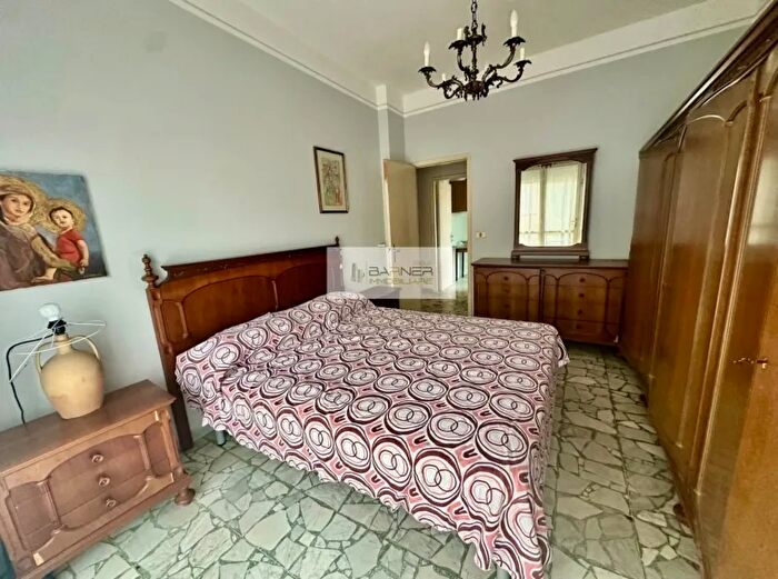 Appartamento quadrilocale in vendita in Camaiore