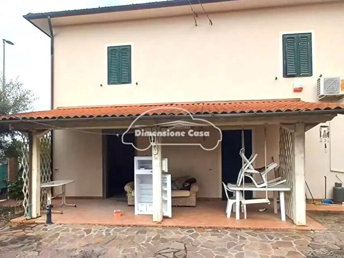 Casa con 5 locali in vendita in Montecarlo