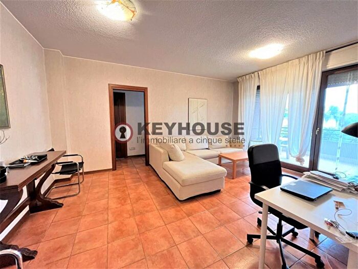 Appartamento bilocale in affitto in Via Caterina Troiani, Torrino, Roma