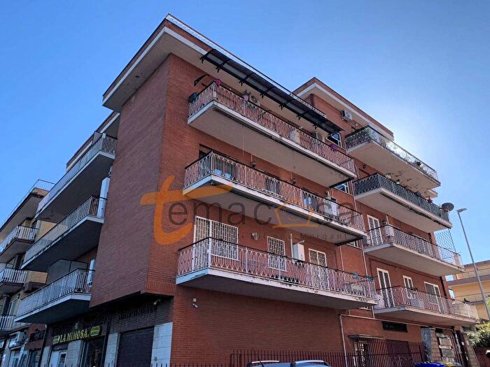 Appartamento bilocale in affitto in Via Afragola, Borghesiana, Roma
