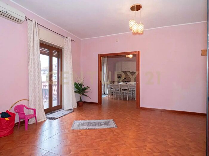 Appartamento con 5 locali in vendita in Via Modena, Misterbianco