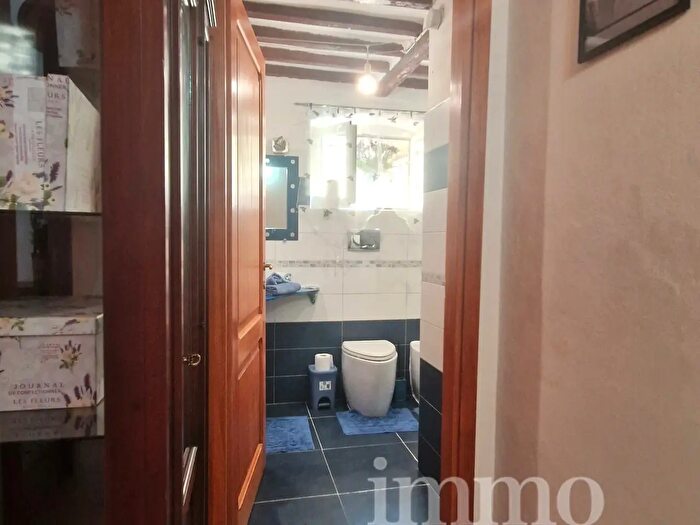 Appartamento trilocale in affitto in Via Luigi Corti, Livorno