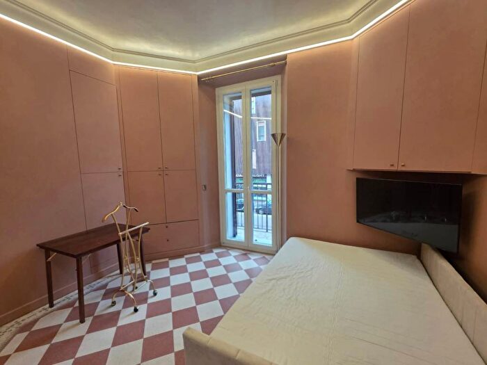 Appartamento monolocale in affitto in Viale Bligny, Bocconi, Milano