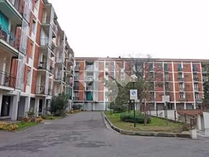 Appartamento bilocale in affitto in Via Sem Benelli, Milano