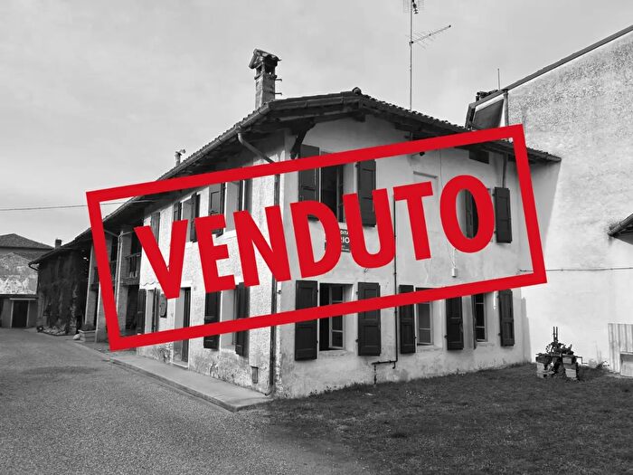 Casa con 5 locali in vendita in Via degli Orti, Bertiolo