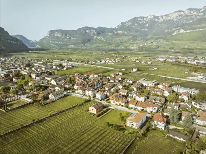 Appartamento quadrilocale in vendita in Egna