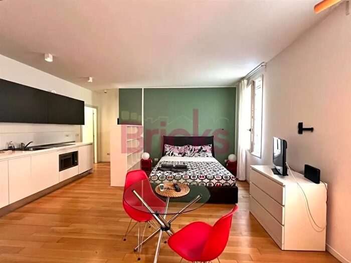 Appartamento monolocale in affitto in Via Magolfa, Milano
