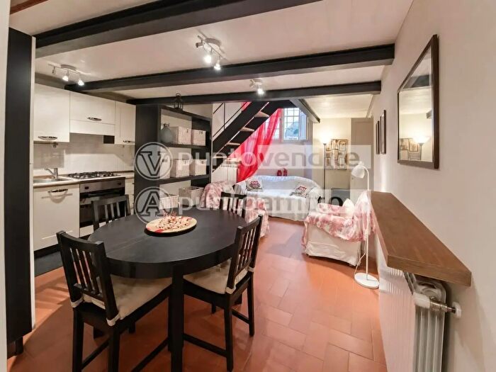 Appartamento con 5 locali in vendita in a del Toro, Lucca