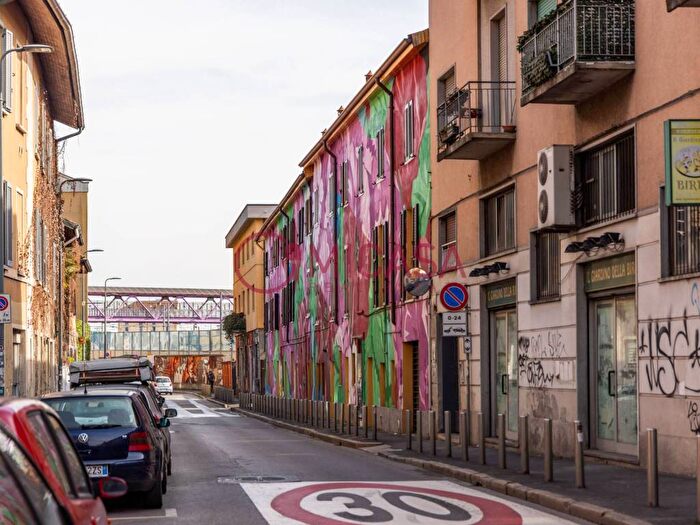 Appartamento bilocale in affitto in Via Ortica, Ortica, Milano