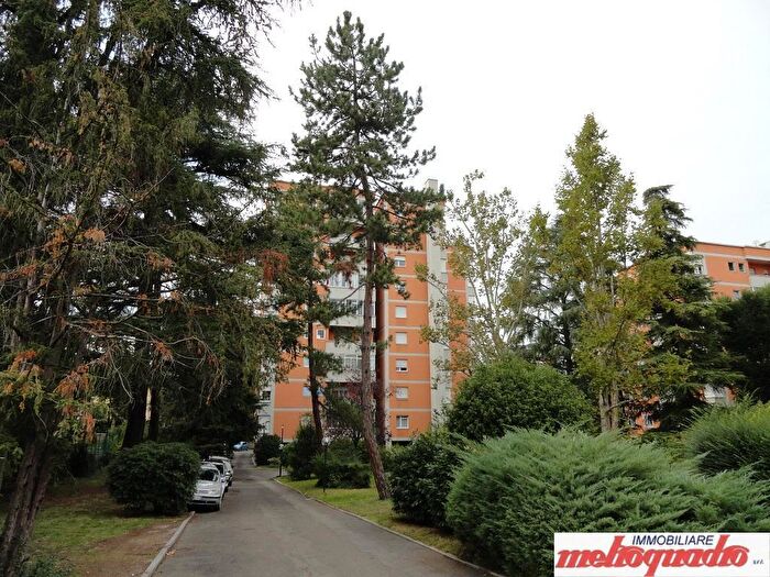 Appartamento con 7 locali in vendita in Bologna