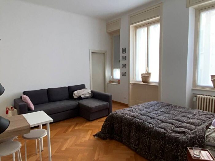 Appartamento monolocale in affitto in Via San Giovanni sul Muro, Cadorna Castello, Milano