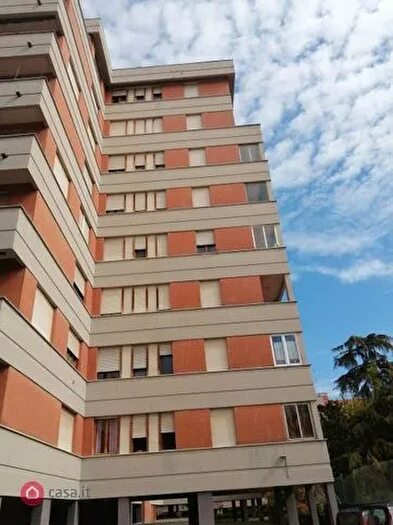 Appartamento quadrilocale in vendita in Viale Ilic Uljanov Lenin, Bologna