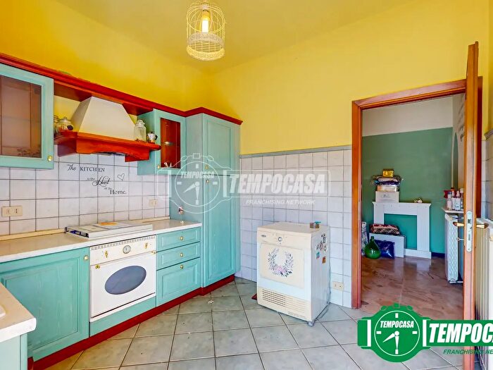 Appartamento trilocale in vendita in Via Giovanni Pascoli, Serravalle Scrivia