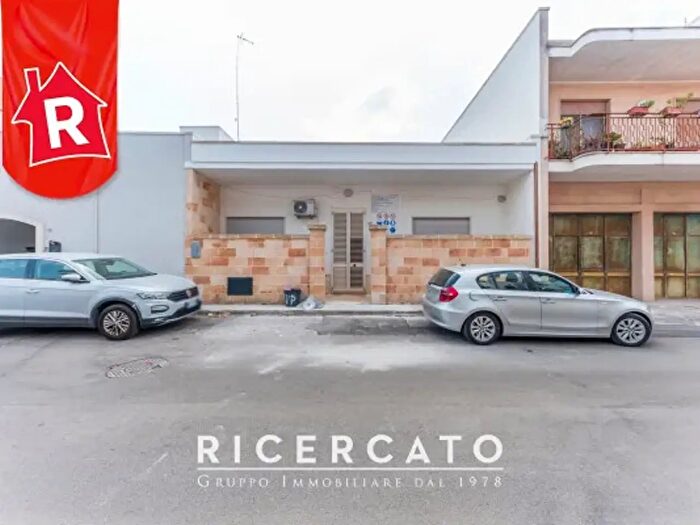 Casa quadrilocale in vendita in Via Fabio Filzi, Carmiano