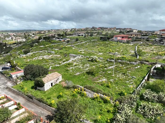 Casa bilocale in vendita in Via Vanella, Modica