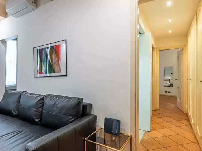 Appartamento monolocale in affitto in Corso di Porta Vigentina, Milano