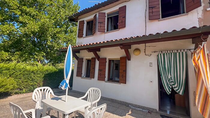 Casa trilocale in vendita in Correzzola