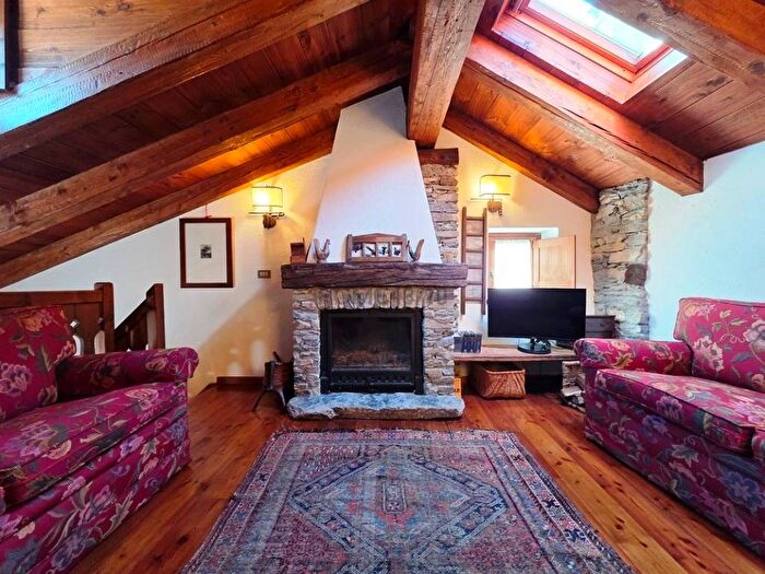 Casa quadrilocale in affitto in Passage Mochet, Verrand, Prèsaintdidier