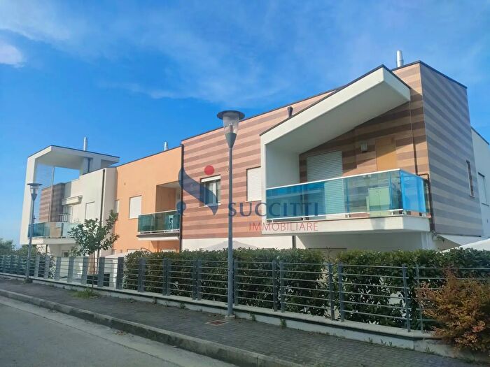 Appartamento trilocale in vendita in Via Tazio Nuvolari, Tortoreto