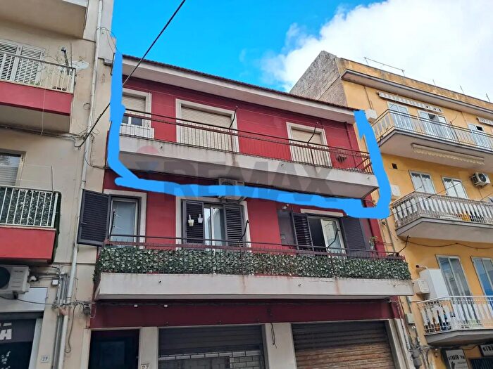 Appartamento trilocale in vendita in Via Benedetto Croce, Ragusa