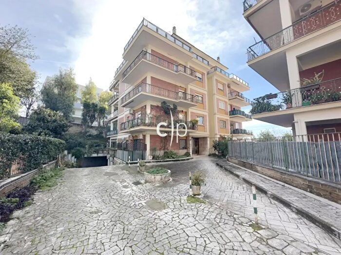 Appartamento bilocale in vendita in Via Licciana Nardi, Roma