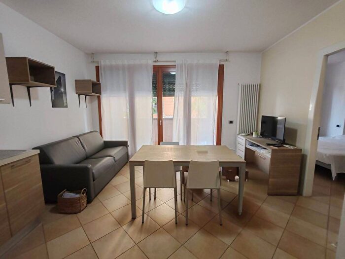 Appartamento bilocale in affitto in Via Alessandro Giovanni Venturelli, Valdonega, Verona