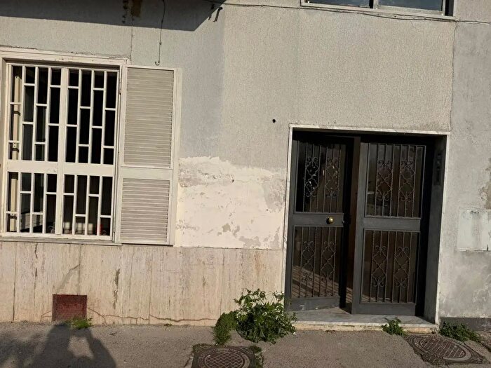 Appartamento bilocale in affitto in Via Canonico Giovanni Scherillo, Napoli