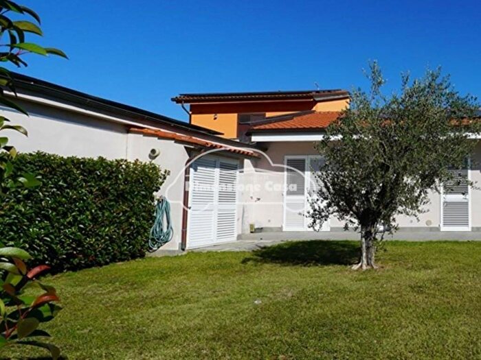 Casa quadrilocale in vendita in traversa IV, Santissima Annunziata, Lucca