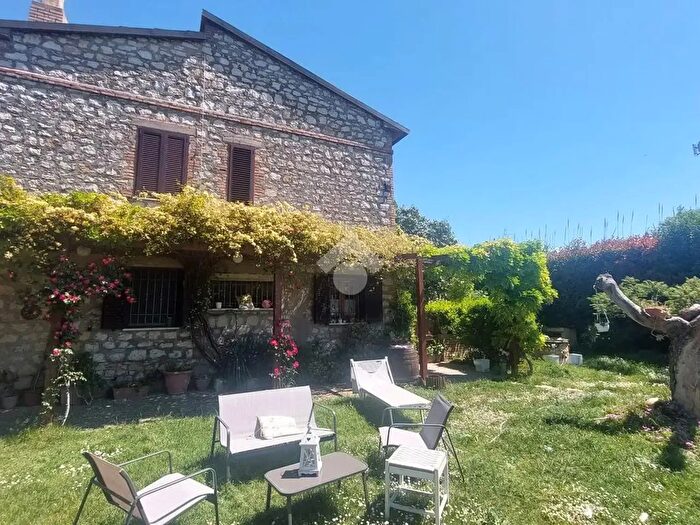 Casa trilocale in affitto in Strada Pievaiola, Perugia
