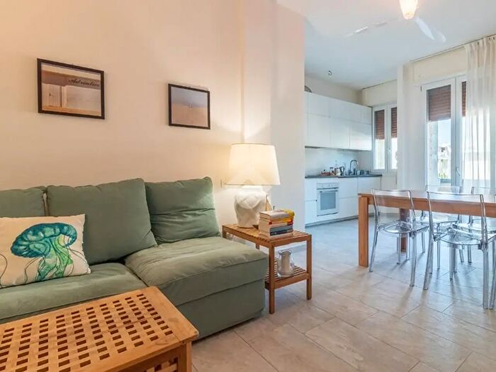 Appartamento trilocale in vendita in Via Bacco, Cervia