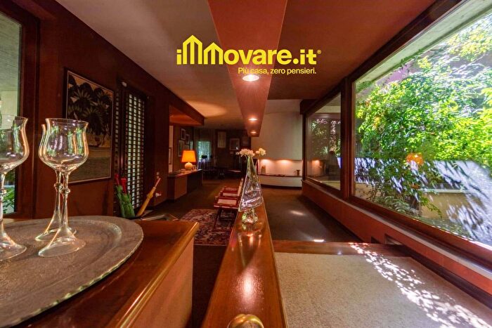 Casa con 6 locali in vendita in Via Scanalupo, Pontevico