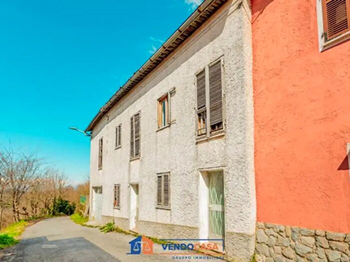 Casa con 5 locali in vendita in Via Don Luigi Gasco, Torre Mondovi