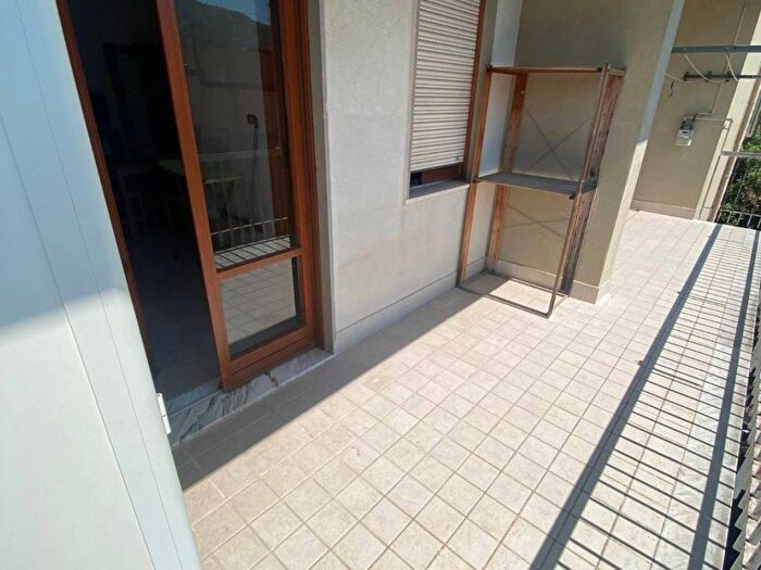 Appartamento quadrilocale in affitto in Corso Giuseppe Garibaldi, Centro, Baronissi