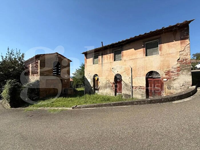 Appartamento quadrilocale in vendita in Alcide De Gasperi, Palaia