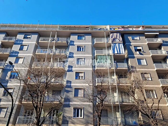 Appartamento trilocale in vendita in Corso Orbassano, Torino