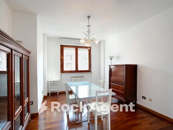 Appartamento quadrilocale in vendita in Via Rocca dei Nibli, Roma