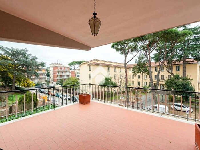 Appartamento con 6 locali in affitto in Via Giancarlo Bitossi, Balduina, Roma