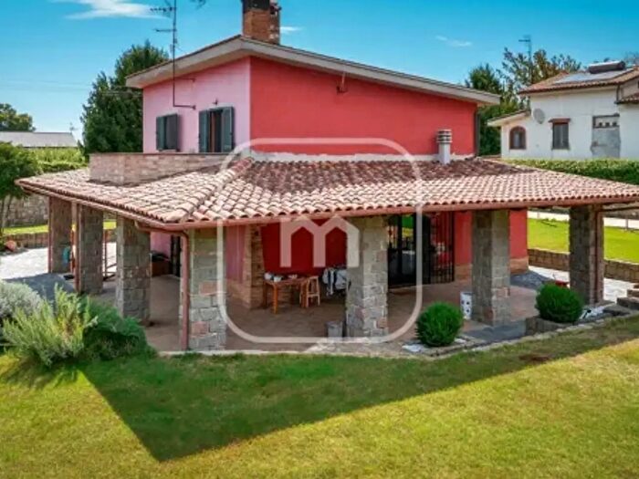 Casa quadrilocale in vendita in Via Colle Carnarolo, Zagarolo