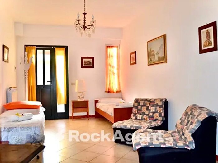 Appartamento bilocale in vendita in Via San Gaetano, San Colombano Certenoli