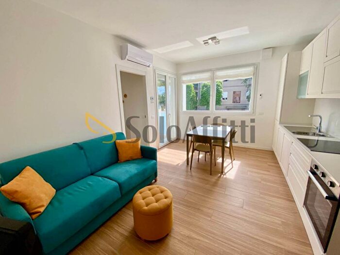 Appartamento bilocale in affitto in Piazzale del Popolo, Tripoli Stadio, Rimini