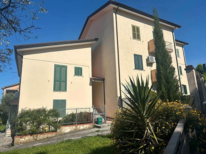 Appartamento trilocale in vendita in Via Pozzo San Paolo, Monte San Giovanni Campano