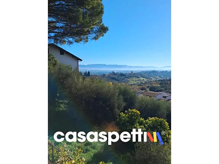 Casa con 6 locali in vendita in Via Reggio Emilia, Mentana