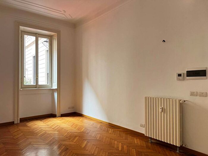 Appartamento bilocale in affitto in Via Bernardino Zenale, San Vittore, Milano