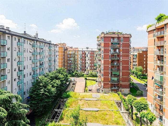 Appartamento bilocale in affitto in primule, Lorenteggio, Milano