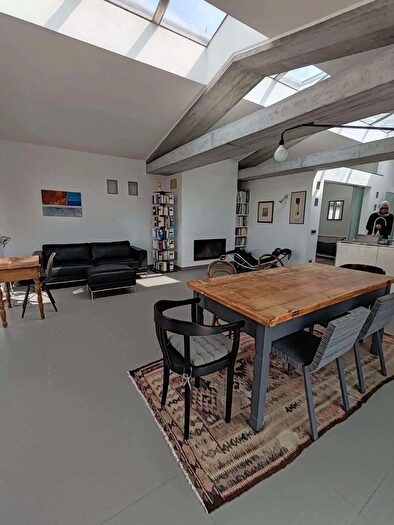 Casa con 7 locali in vendita in Imperia