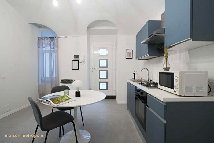 Appartamento monolocale in affitto in Via Santa Chiara, Torino