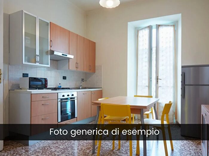 Appartamento in vendita in Via Basilio Puoti, Napoli